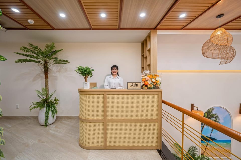 Staff, Lobby or reception