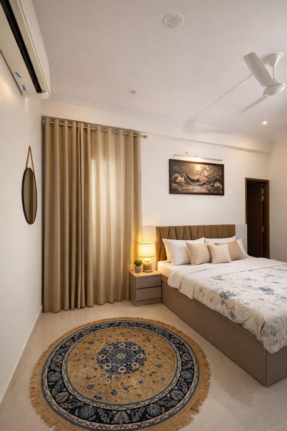 Luxury Private Studio Balcony Smart TV Near City Center Apartment in Jaipur