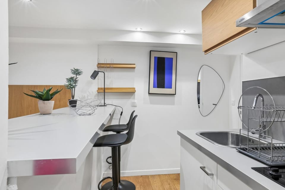 Kitchen or kitchenette, stove, kitchen
