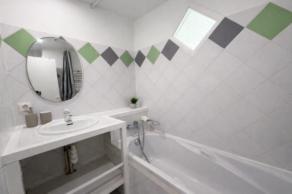 Shower, Bathroom, Bath