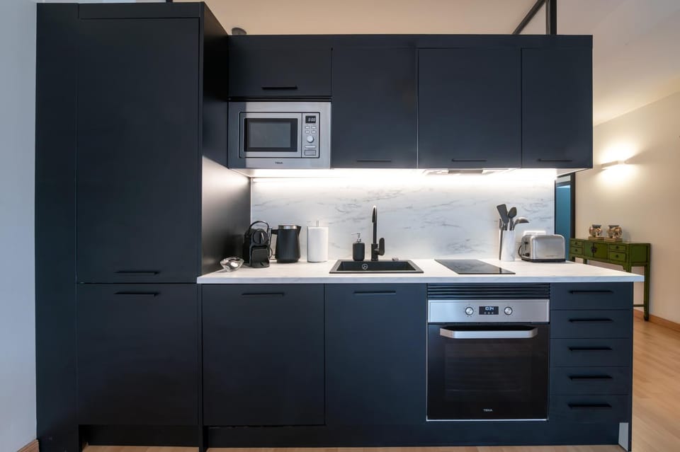 Kitchen or kitchenette, kitchen
