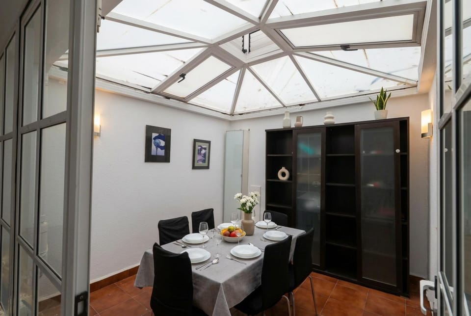 Las Canteras Front Line Apartment in Las Palmas de Gran Canaria
