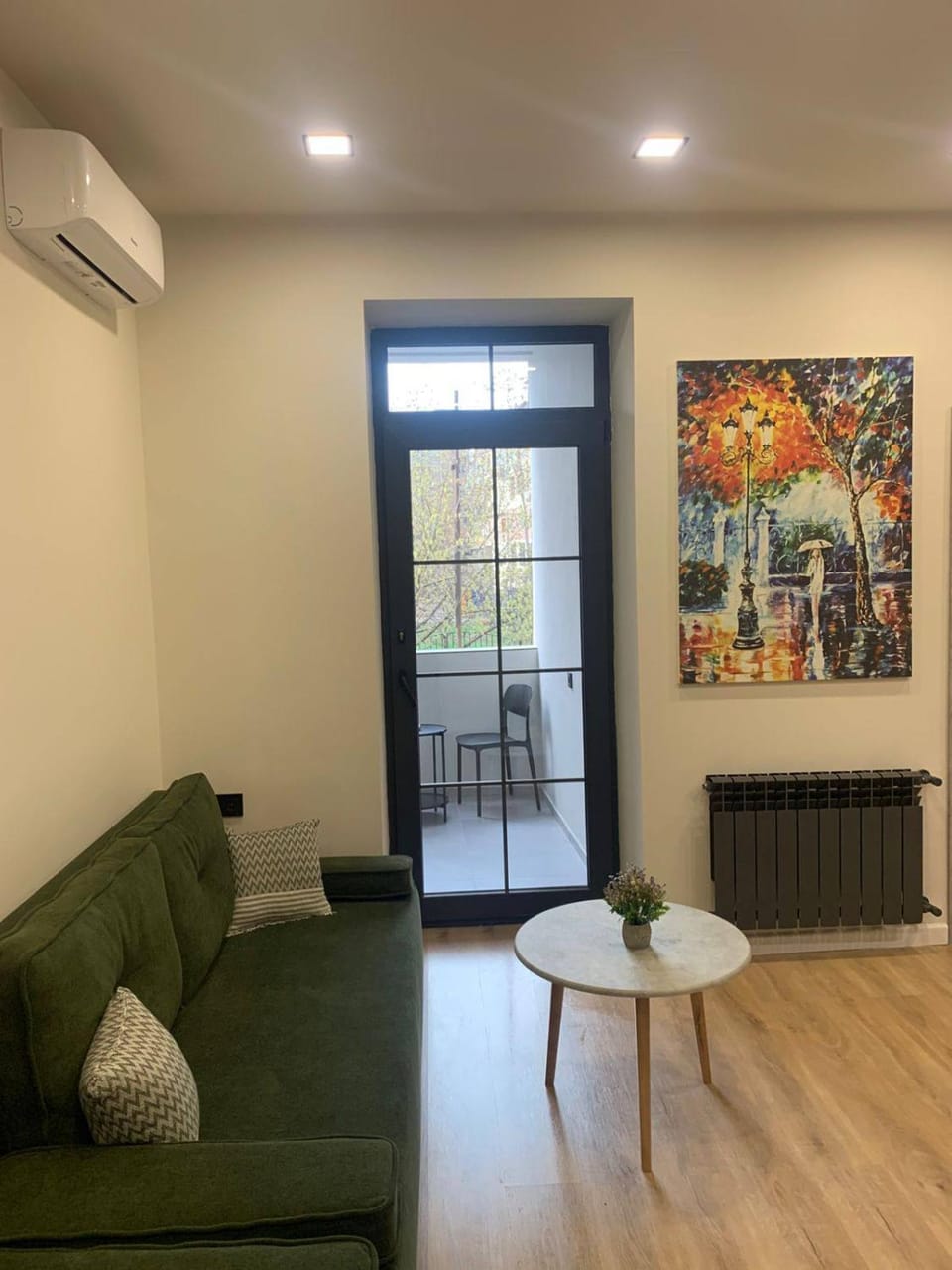 Living room, Seating area, air conditioner