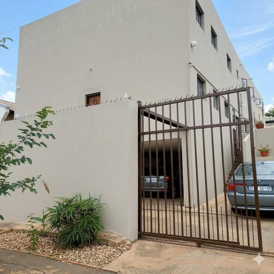 Adara guesthouse Bed and Breakfast in Johannesburg