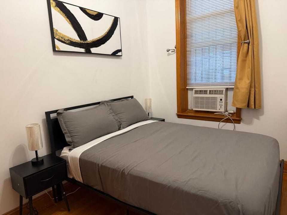 Chic & Spacious UWS Gem - Steps to Central Park Apartment in Upper West Side