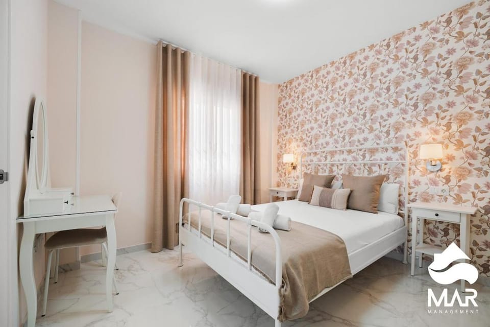Marina Suites 2 - Fuengirola Apartment in Fuengirola