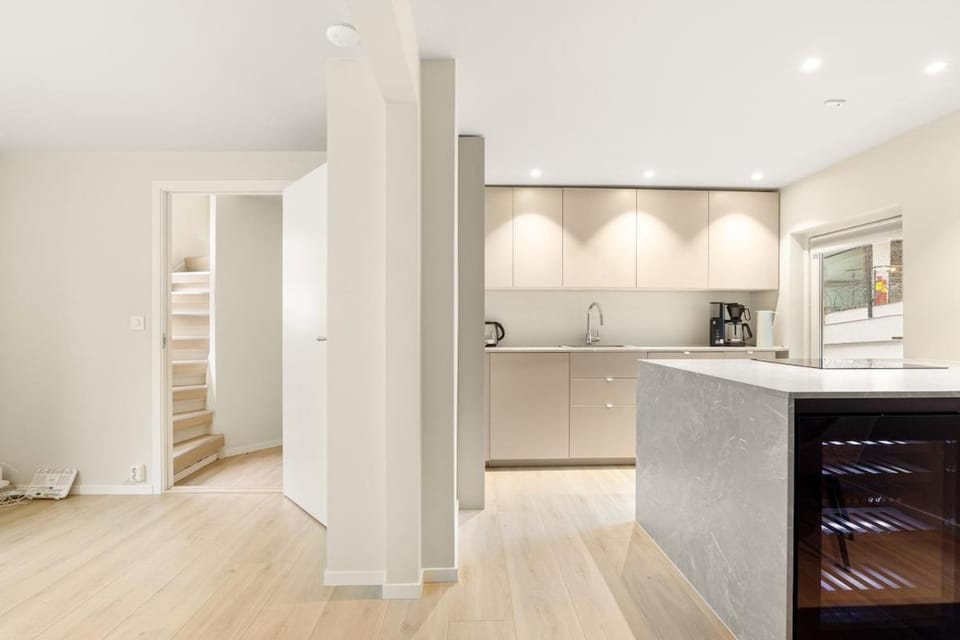 Modern 2-story apartment with 4 bedrooms Apartment in Bergen