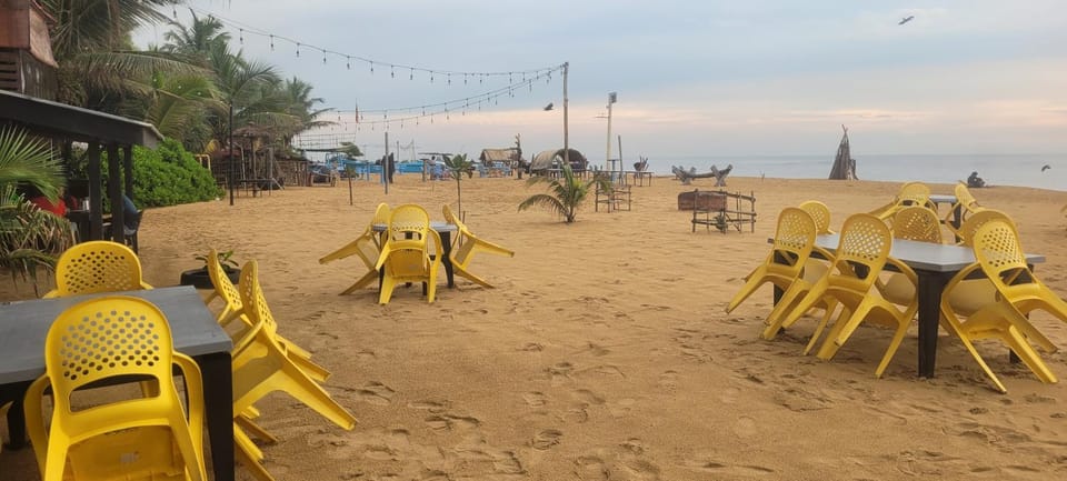 Option Beach Rooms mount Lavinia Bed and Breakfast in Dehiwala-Mount Lavinia