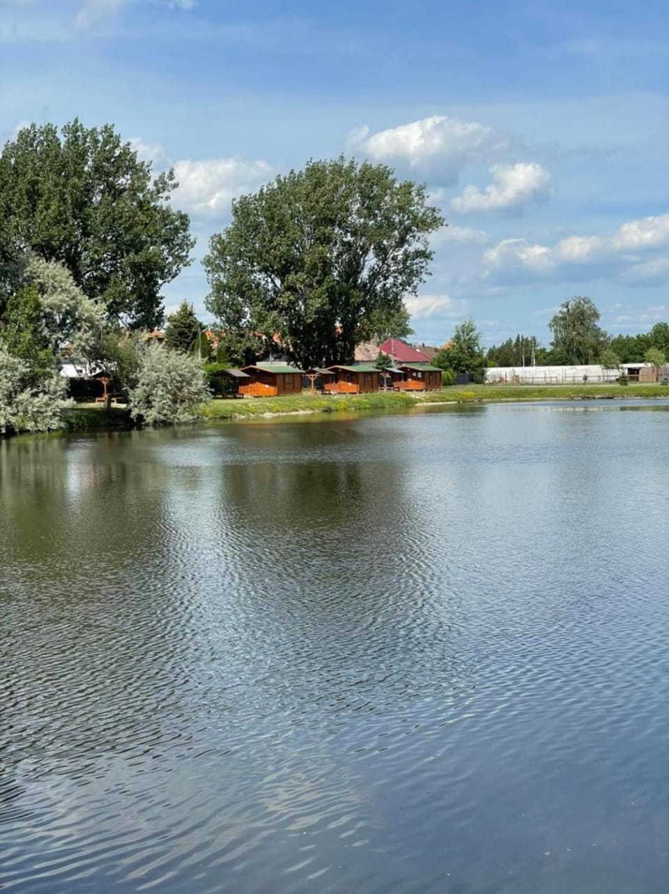 Chatka pri vode aj pre rybárov 3 Campground/ 
RV Resort in Slovakia