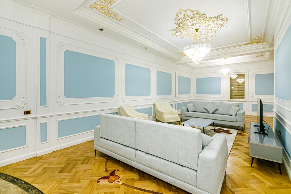 Living room, Seating area