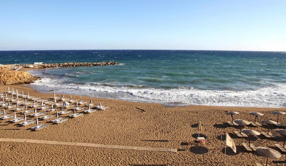 Nearby landmark, Beach