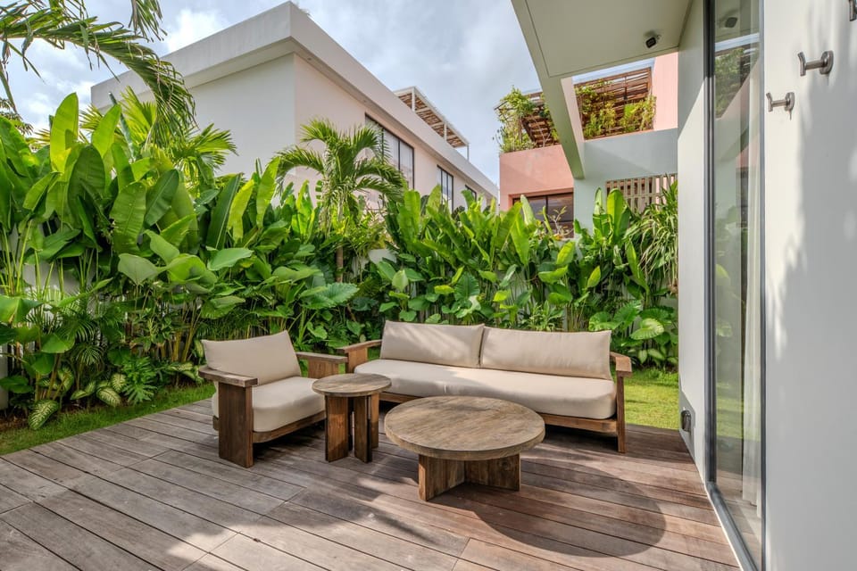 Day, Garden, Balcony/Terrace, Seating area, Garden view