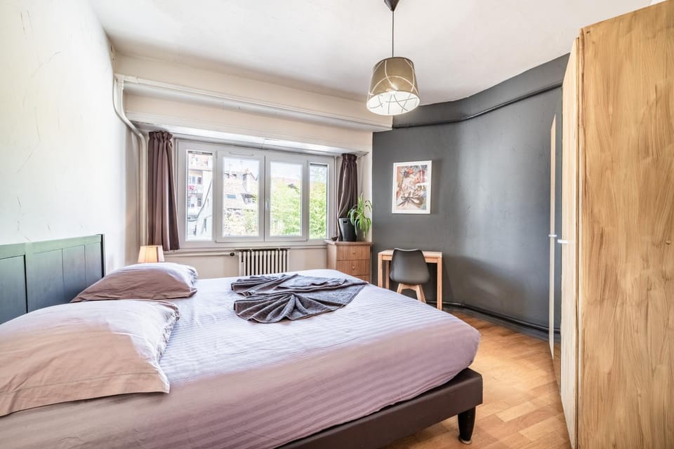 Living room, Bedroom