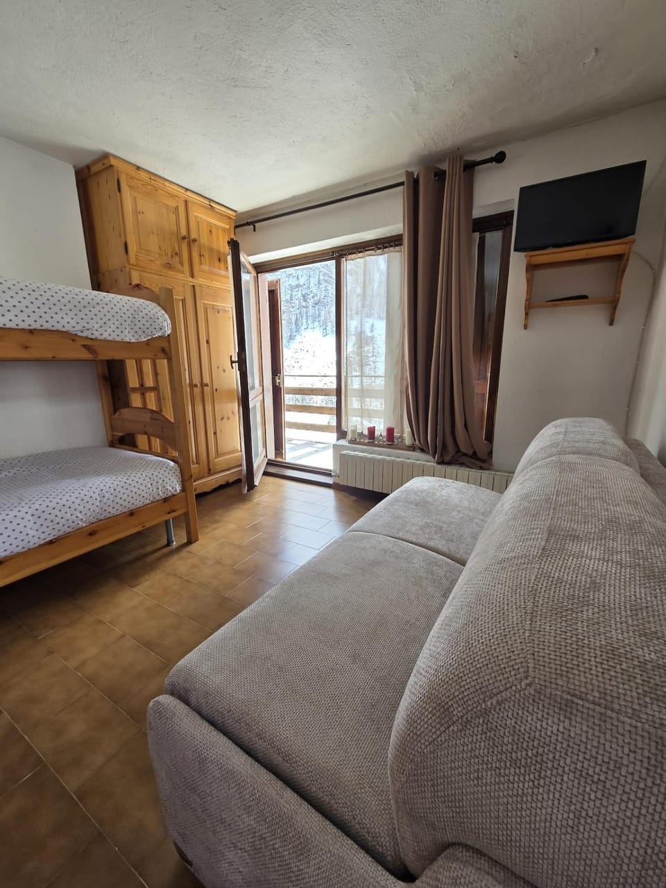 Bed, Bedroom, bunk bed