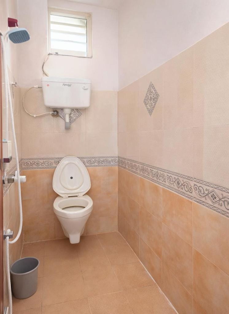 Roja- Ideal Properties Apartment in Puducherry