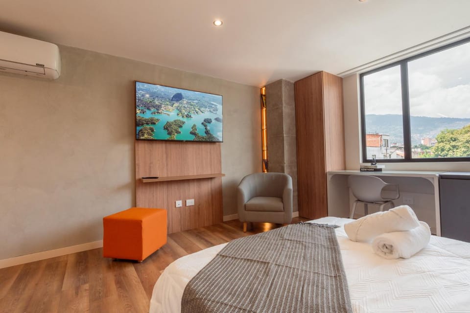 Bed, TV and multimedia