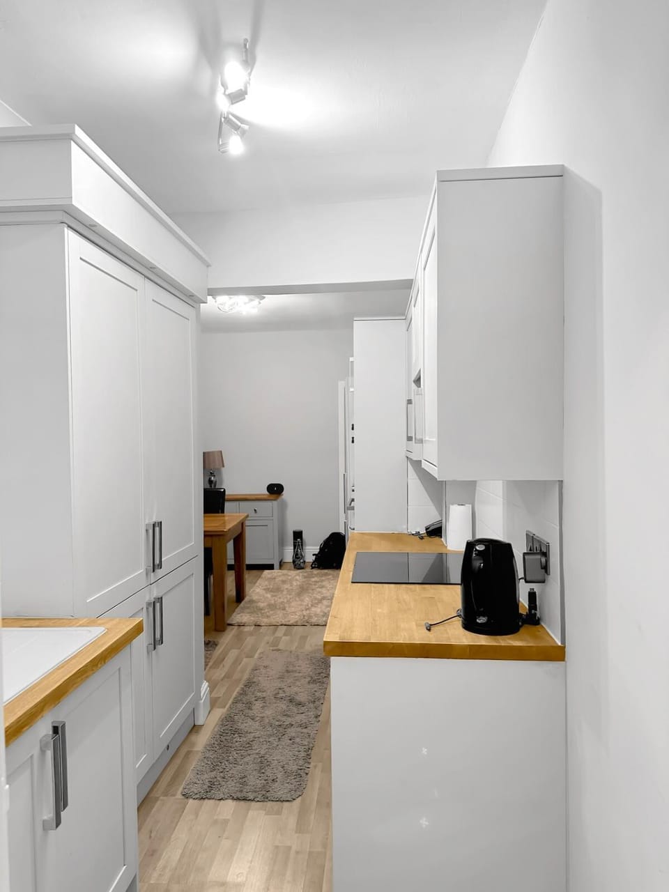 3-Bed Contractor House - 2 Bathrooms - Wi-Fi House in Sheffield