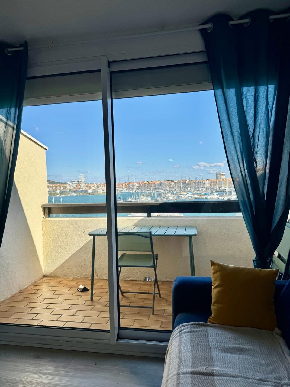 Le belvédère de l'ile - 4pers - Vue sur le port - Parking - Clim - Wifi - Histoire de Clés Apartment in Agde