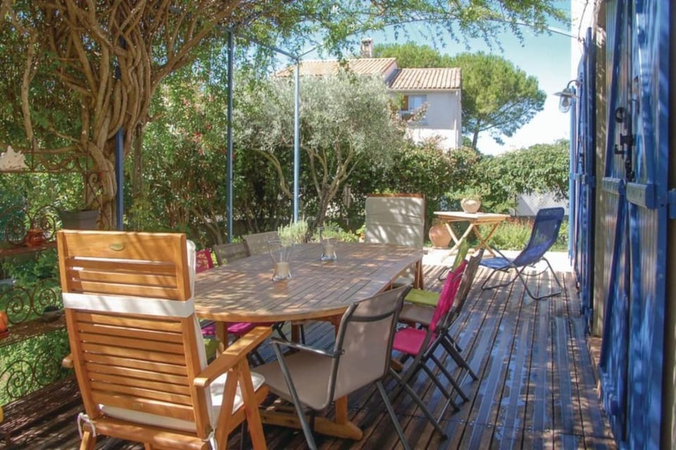 Villa Familiale, Montpellier, Piscine, Parking, 15min Plages Villa in Occitanie