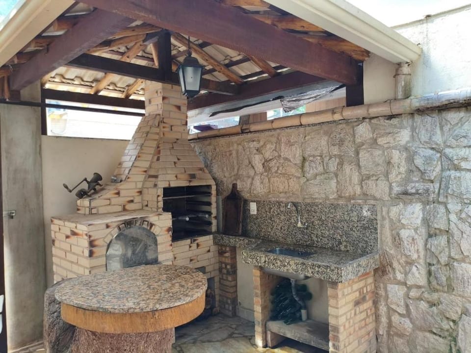 Casa Angra Praia 200m sand WiFi 5G air pets House in Angra dos Reis