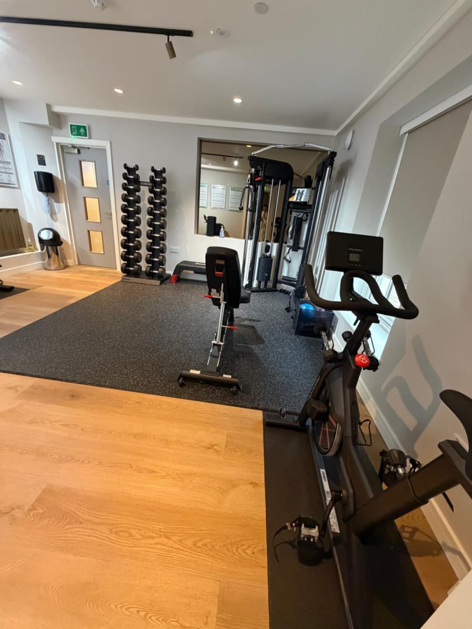 Luxury River View Duplex & Penthouse with Spa in Central Shrewsbury Apartment in Shrewsbury