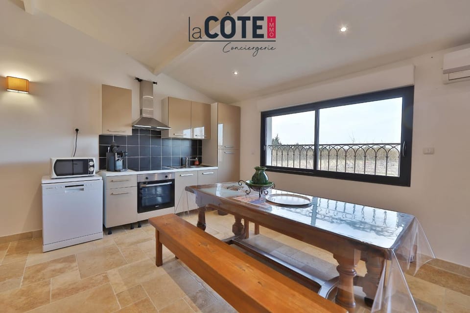 A La Vaquera BIS - Gîte équestre Farm Stay in Provence-Alpes-Côte d'Azur