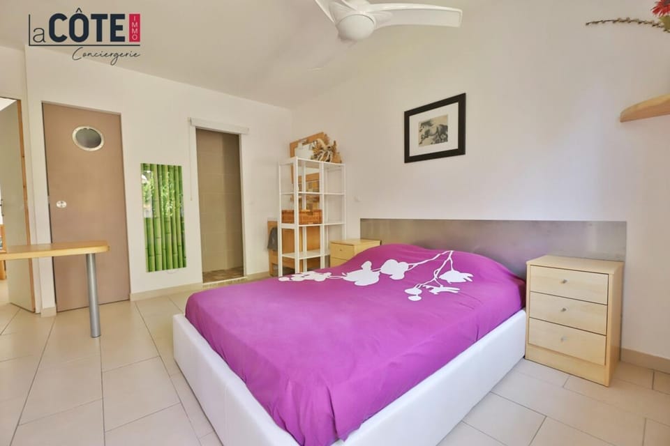 "Go Kinesio" House in Sausset-les-Pins