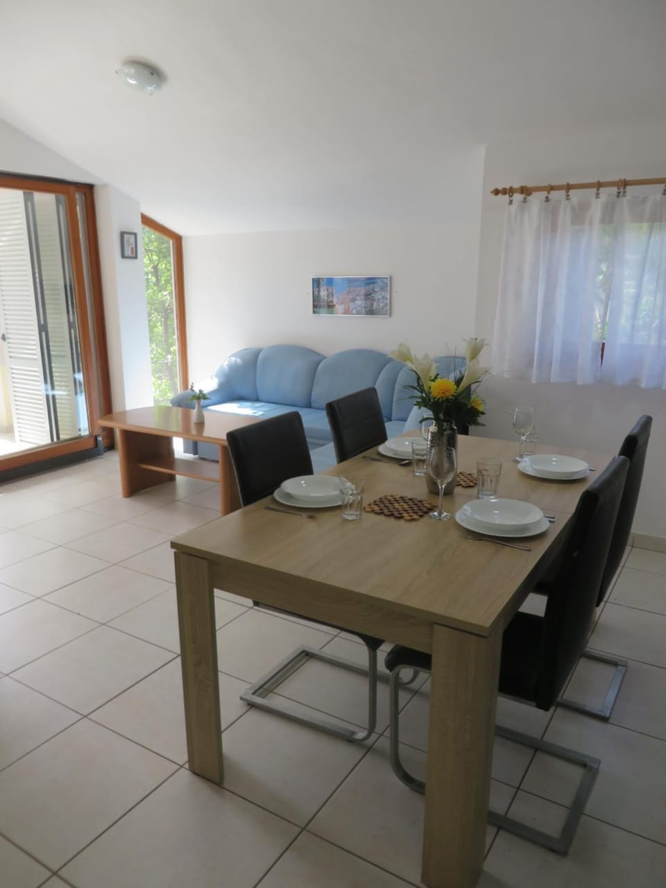 Living room, Dining area