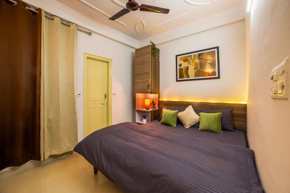 2 Bhk indira gandhi international airport delhi Apartment in Delhi