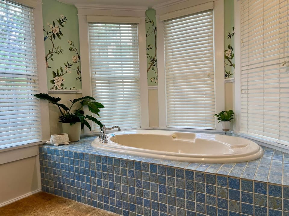 Nannie's Suite at Ann Street Inn Bed and Breakfast in Beaufort