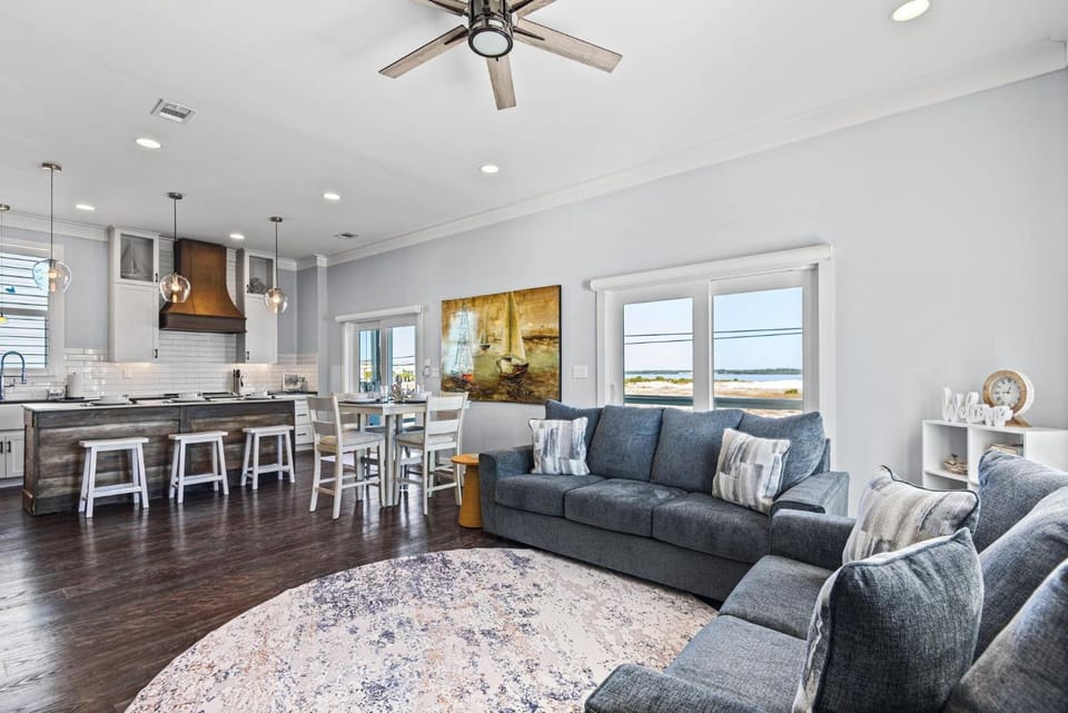 Salty but Sweet House in Pensacola Beach