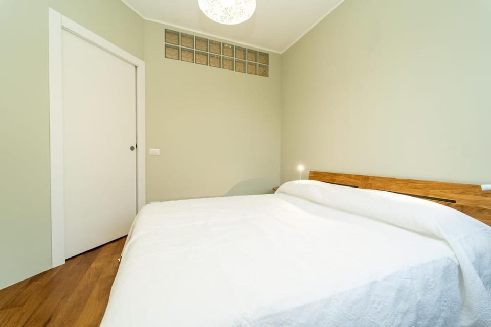 Cozy apartment with AC & wifi Apartment in Milan