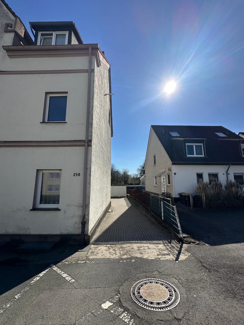 Property building, Day, Neighbourhood, Street view