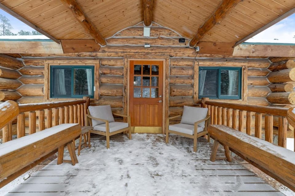 Day, Balcony/Terrace, Seating area