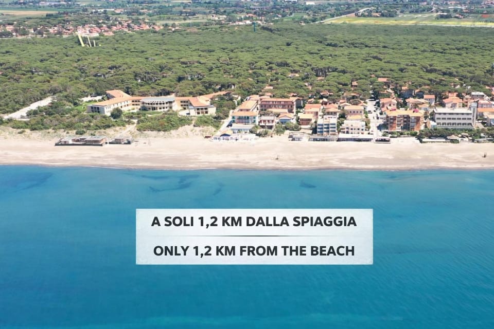 Nearby landmark, Beach, Text overlay