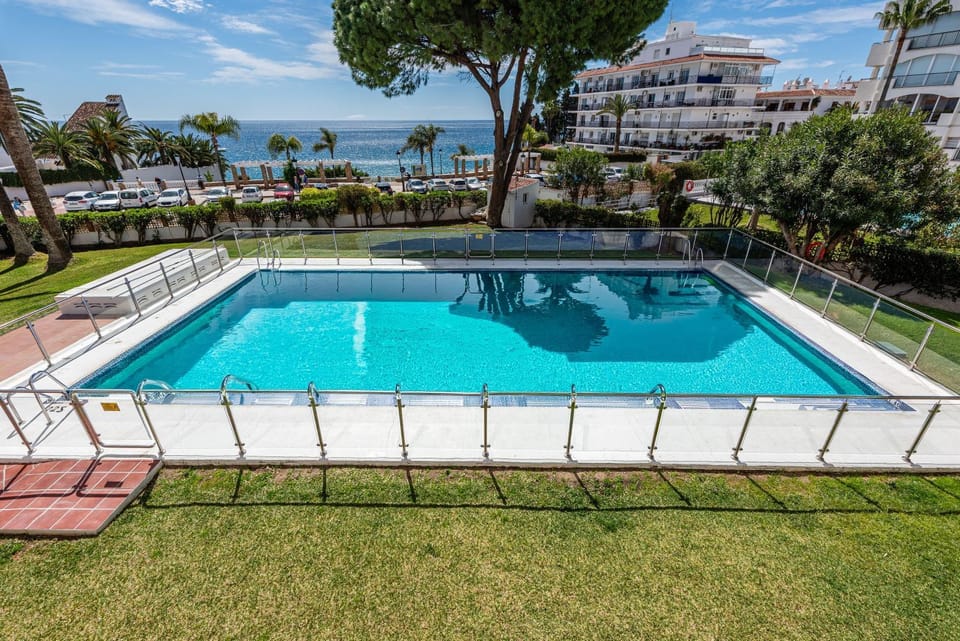 VERDEMAR 15 Menyber Apartment in Nerja