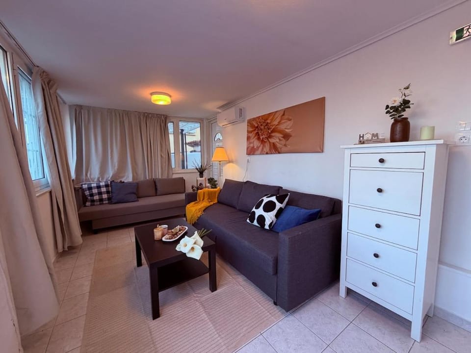 Garden Retreat Cozy Home 15 min Airport Apartment in East Attica Regional Unit, Greece