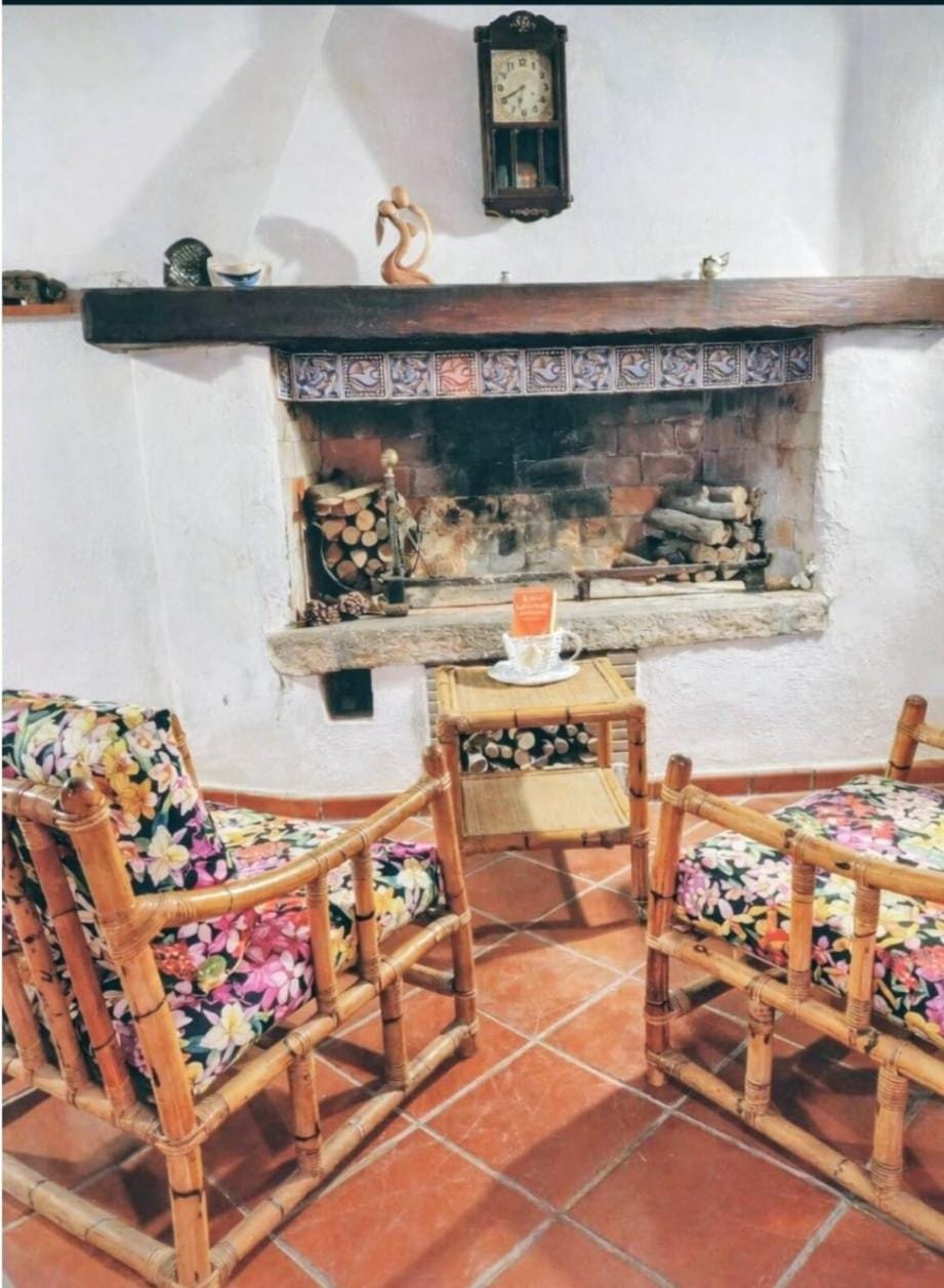 Casa nel Borgo del Giglio Castello Apartment in Tuscany