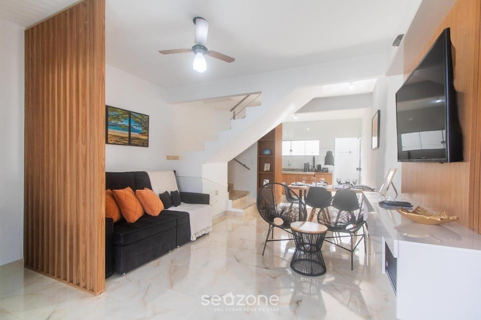 TV and multimedia, Living room, Dining area