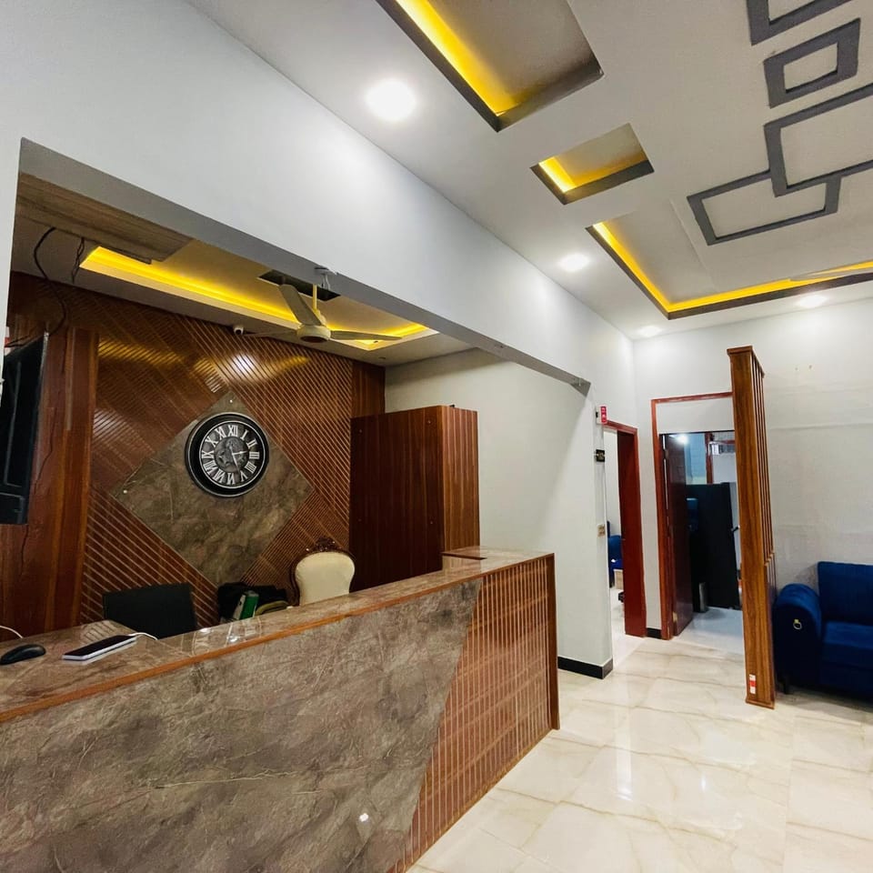 The Urban Nest Guest House Bed and Breakfast in Karachi