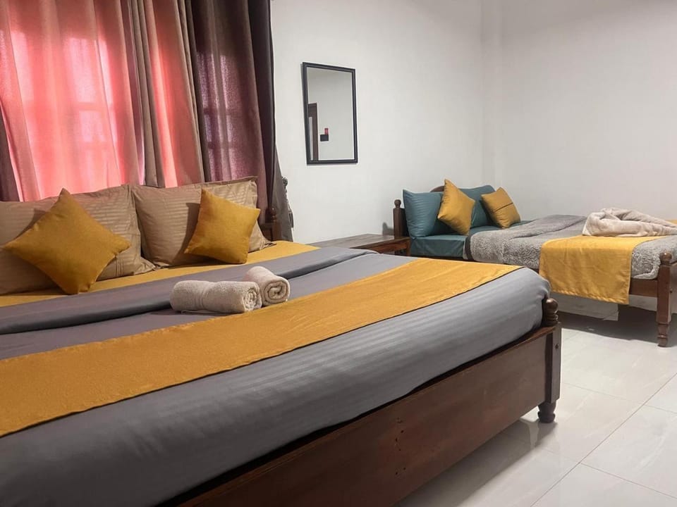 Regal Montara Bed and Breakfast in Nuwara Eliya