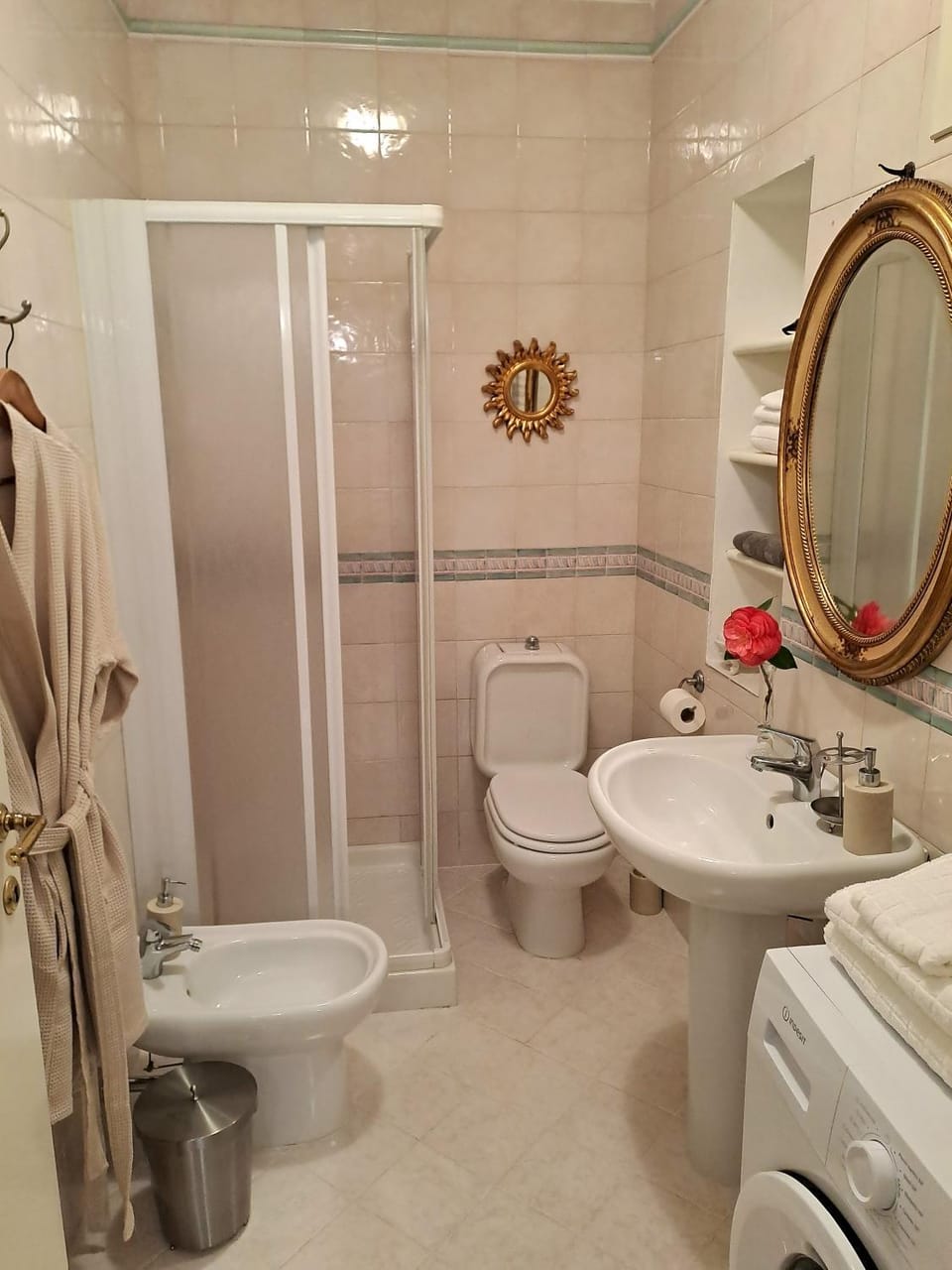 Shower, Bathroom, bidet, washing machine