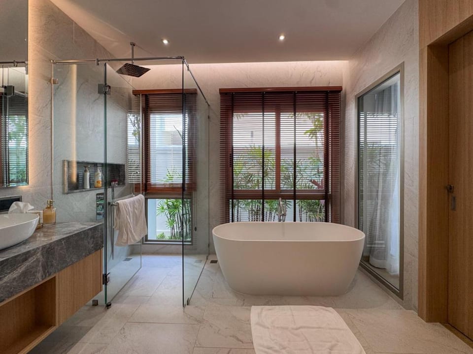 Luxury 3BR Pool Villa Private Pool Quiet Area Villa in Chalong