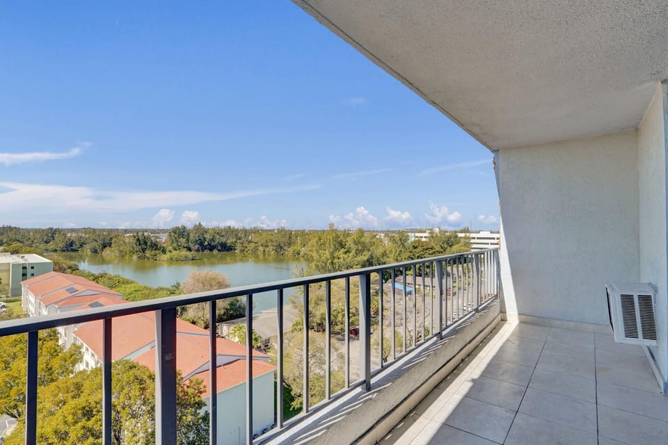 Private 1BR Free Parking Miami Gardens - 1019 Apartment in Golden Glades