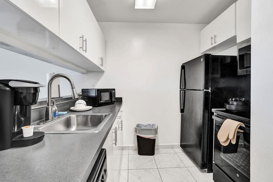 Private 1BR Free Parking Miami Gardens - 1019 Apartment in Golden Glades