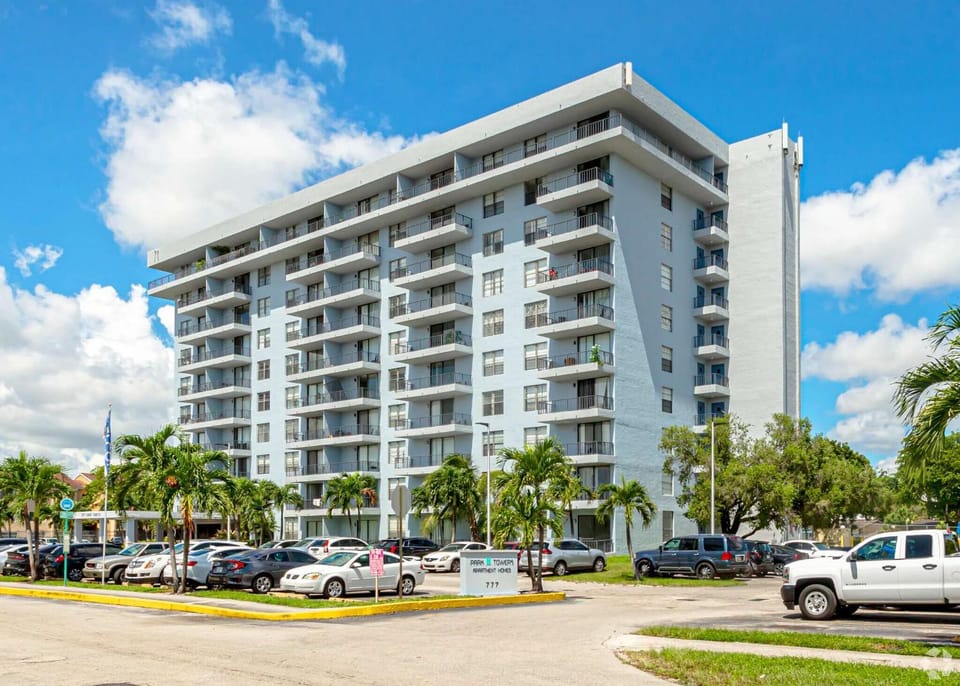 Cozy 1BR Near Hard Rock Stadium - 223 Apartment in Golden Glades
