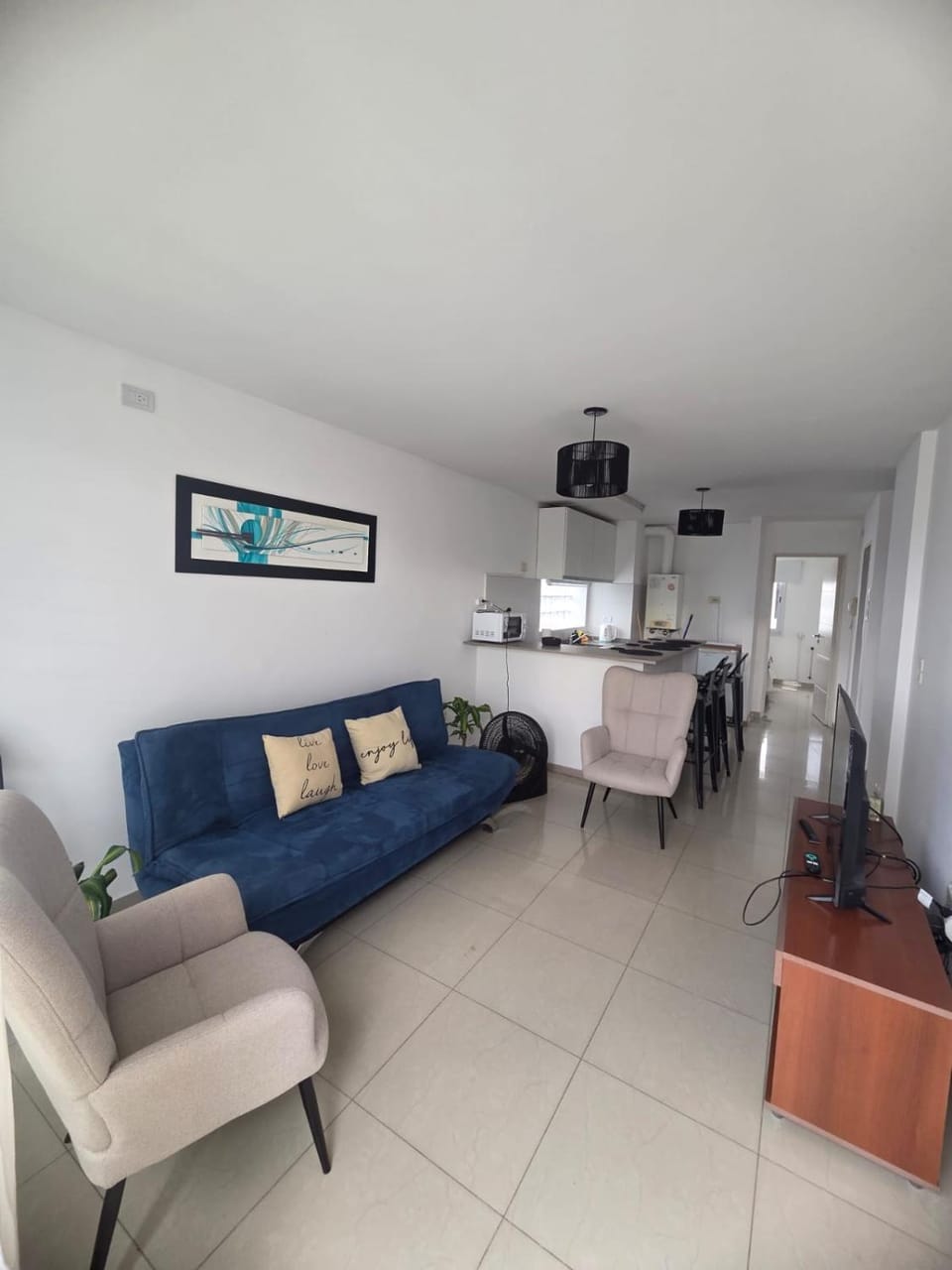 TV and multimedia, Living room, Seating area