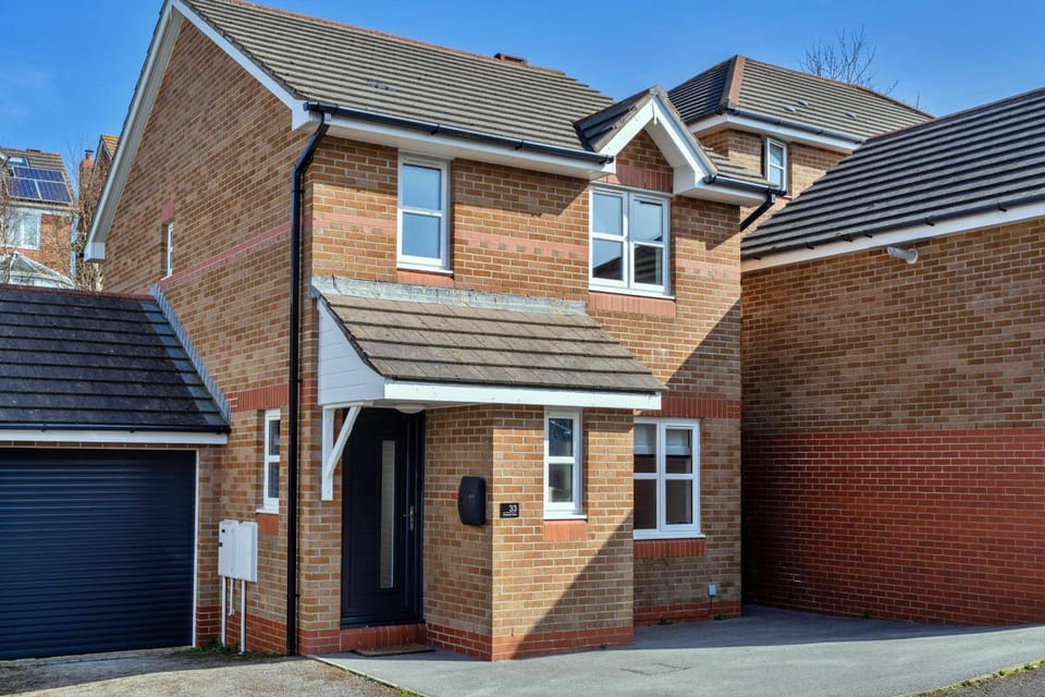 Property building, Neighbourhood, Street view