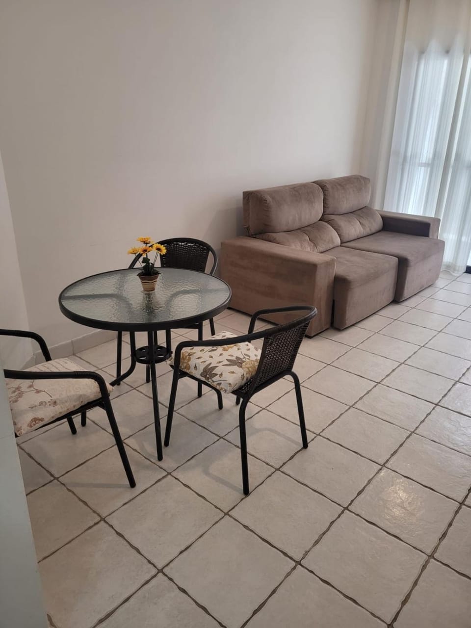 Apartamento completo a 100m da praia da Enseada - Guarujá Apartment in State of São Paulo