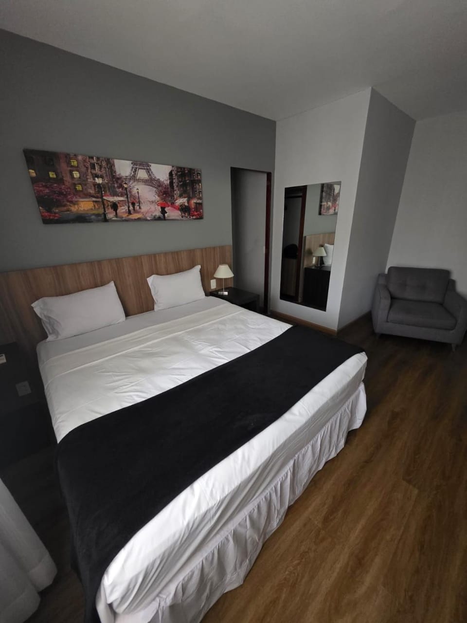 LA RESIDENCE PAULISTA - Flat 705 - Residence Service com Academia, Piscina e Prox Paulista Apartment in Sao Paulo City